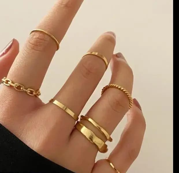 Golden Multiple Rings Set